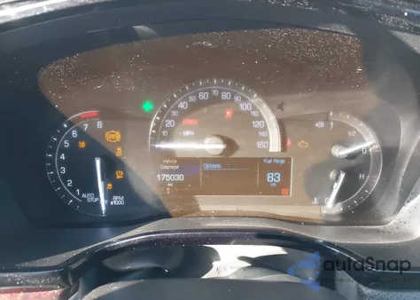 2018 Cadillac Xt5 Luxury z USA, uszkodzony, nr VIN 1GYKNCRS4JZ242555